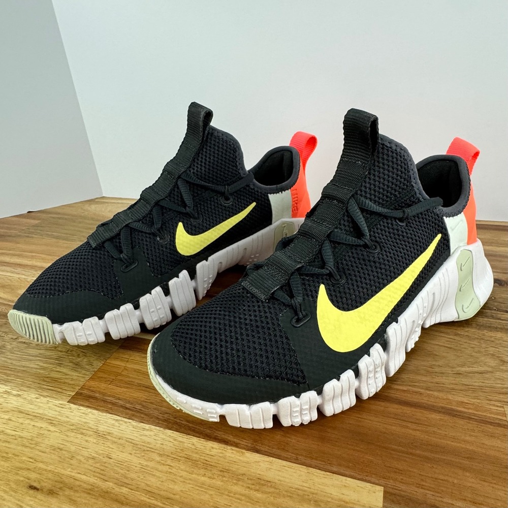 Nike Free Metcon 4 Training Shoes Black‎ Yellow Orange Womens Size 8.5